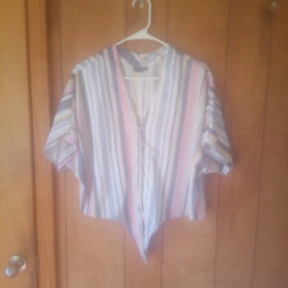 Style Envy Women's Striped Tie Up Short Sleeve Shirt Size S - Picture 2 of 4